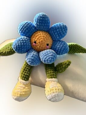 🌼 Blue “Happy Flower” with Gold Face and Yellow Sneakers Hand Crocheted - 11”